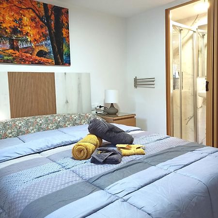 El Remanso Apartment Seville Luaran gambar